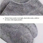 40 Pairs of Simple Black, White, and Gray Socks,
 Elastic, Breathable, and Odor Resistant, Suitable for Outdoor Sports Wear