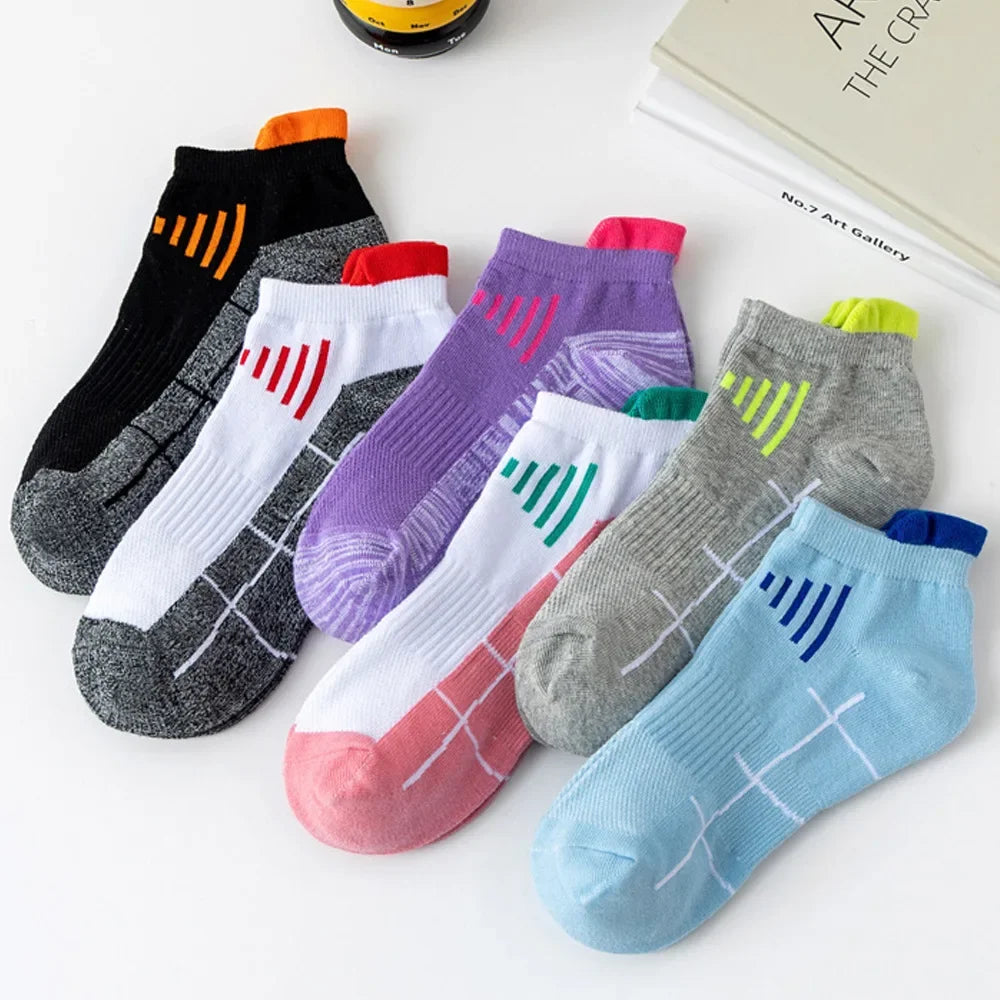 6 Pairs of Women's Sports Compression Socks -
Low-top-- Breathable-- Moisture-wicking, 
Suitable for Running and Outdoor Sports