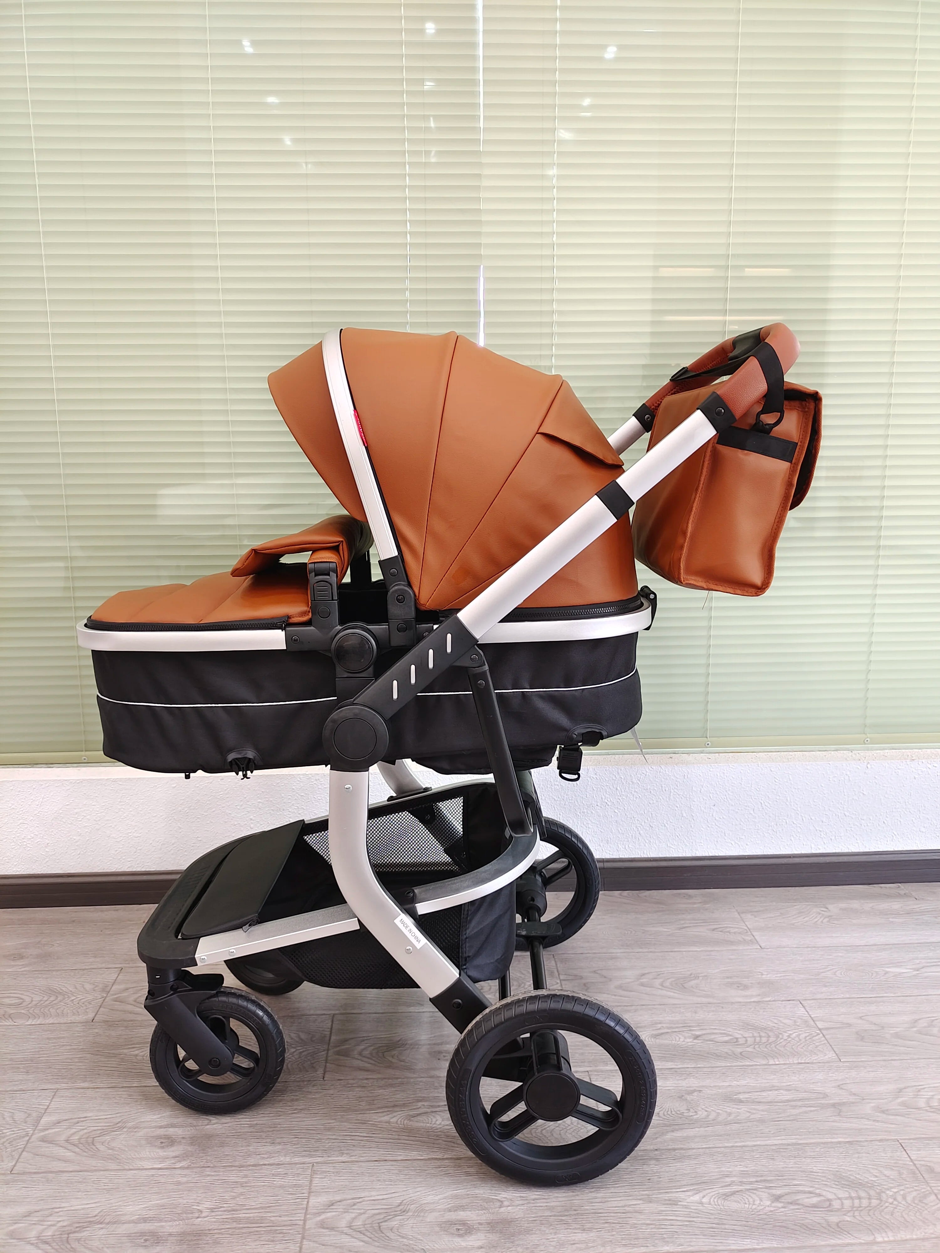 Baby Stroller High-Land scape Baby Carriage 
Adjust Position for Infant Toddler Portable
Folding Pram Reversibale Stroller 2in1