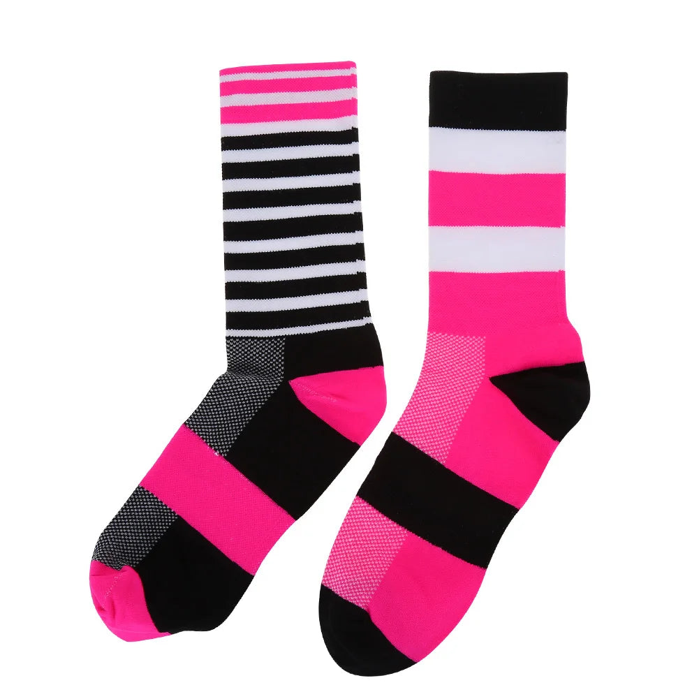 Anti slip Wear resistant Breathable
Climbing ,Hiking ,Running ,Sporting Sock.
Bright Colored And Cross Stripe Soft Comfortable