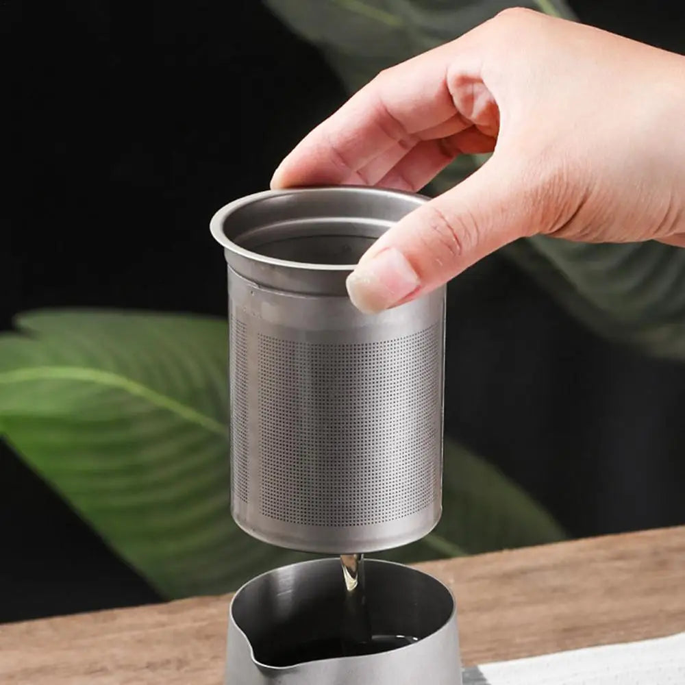 Camping Tableware Set 
Lightweight Titanium Coffee Pot Tea Kettle
 Outdoor Camping Kettle Set 3 Cups Tea Set For Hiking Picnic