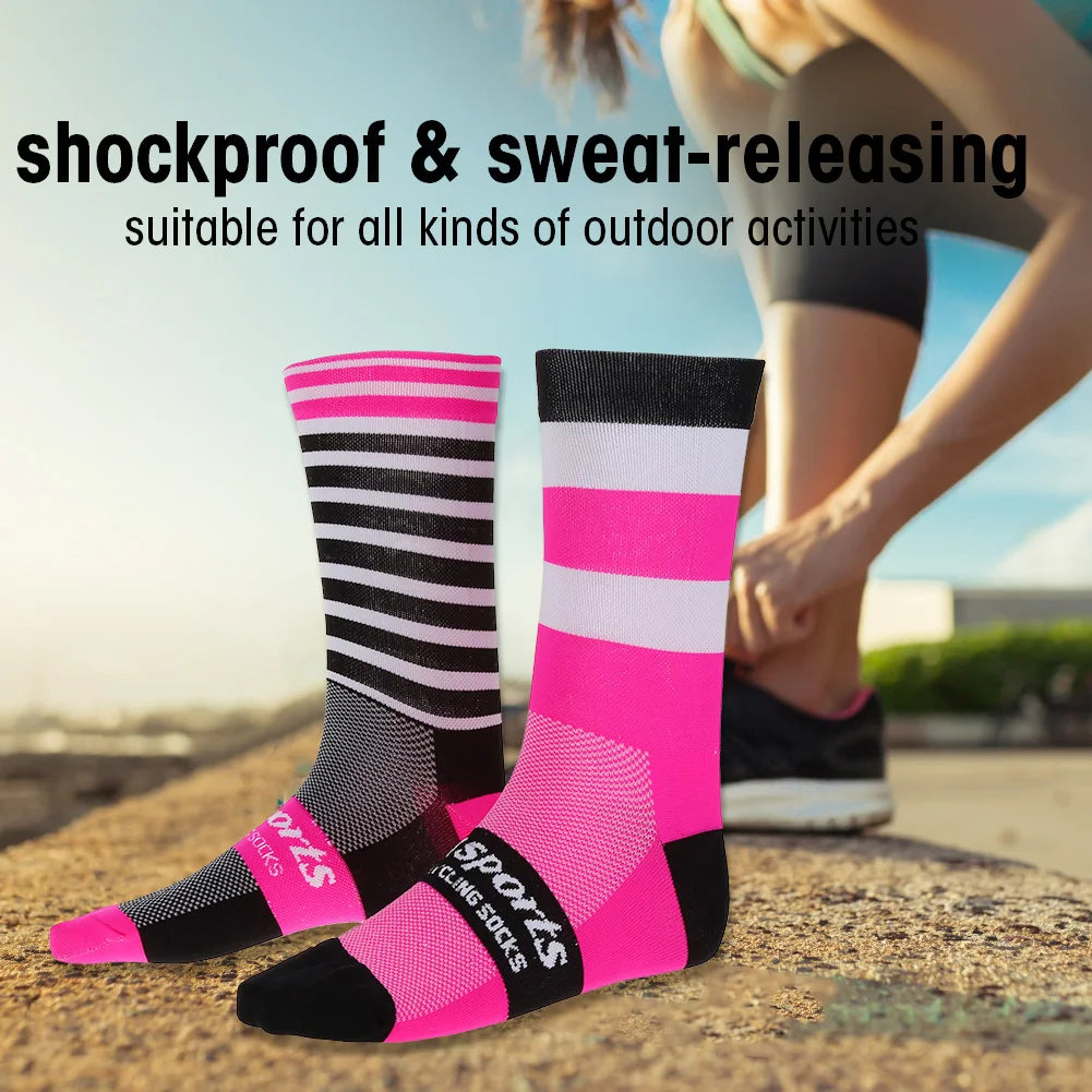 Anti slip Wear resistant Breathable
Climbing ,Hiking ,Running ,Sporting Sock.
Bright Colored And Cross Stripe Soft Comfortable
