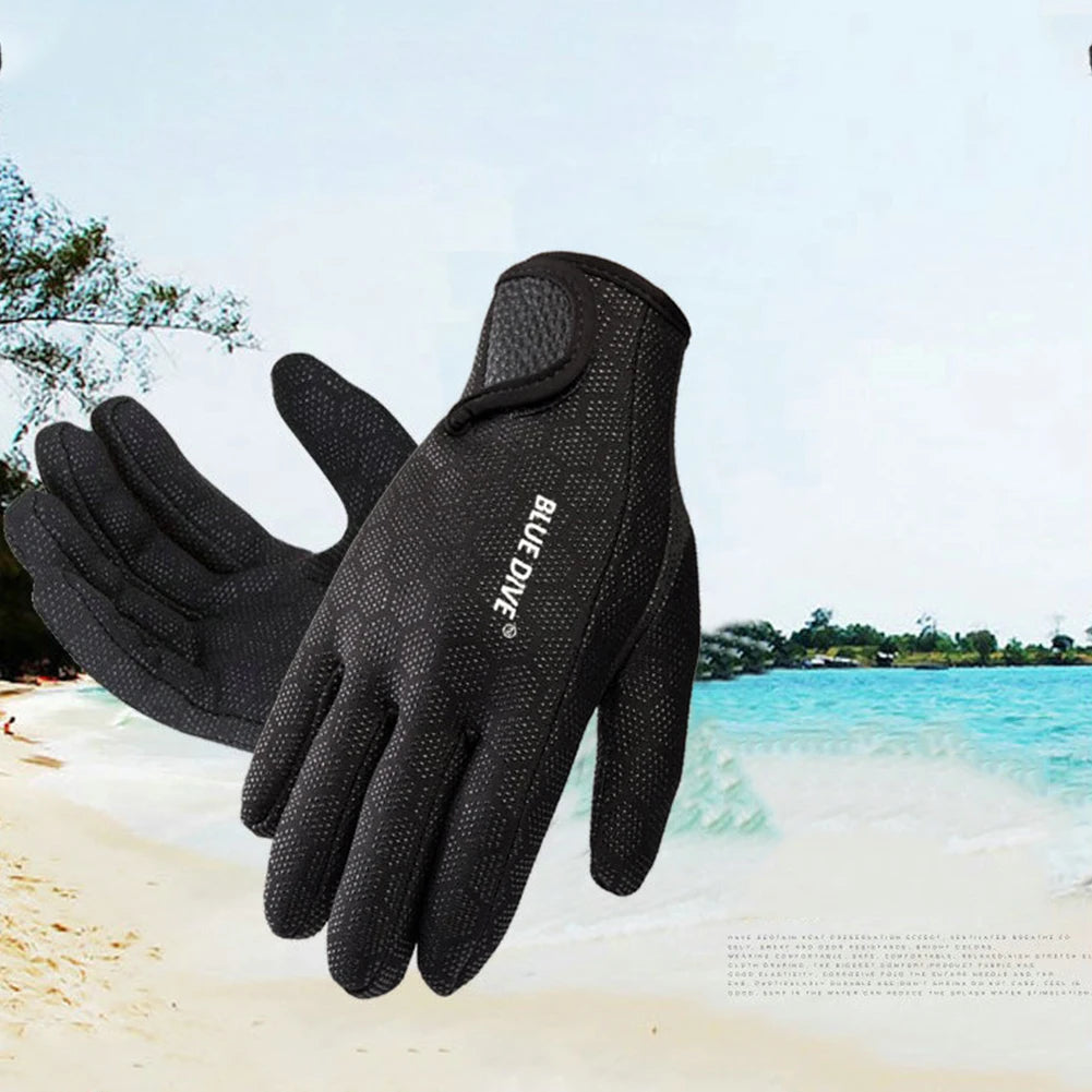 3mm 5mm Neoprene Diving Gloves .
Keep Warm for Snorkeling ,Paddling, Surfing,
Kayaking, Canoeing , Spearfishing  Skiing