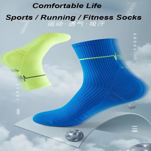 5 Pairs Professional sports socks 
Quick-drying ,
Fit sweat-absorbing training ,running and Ride
