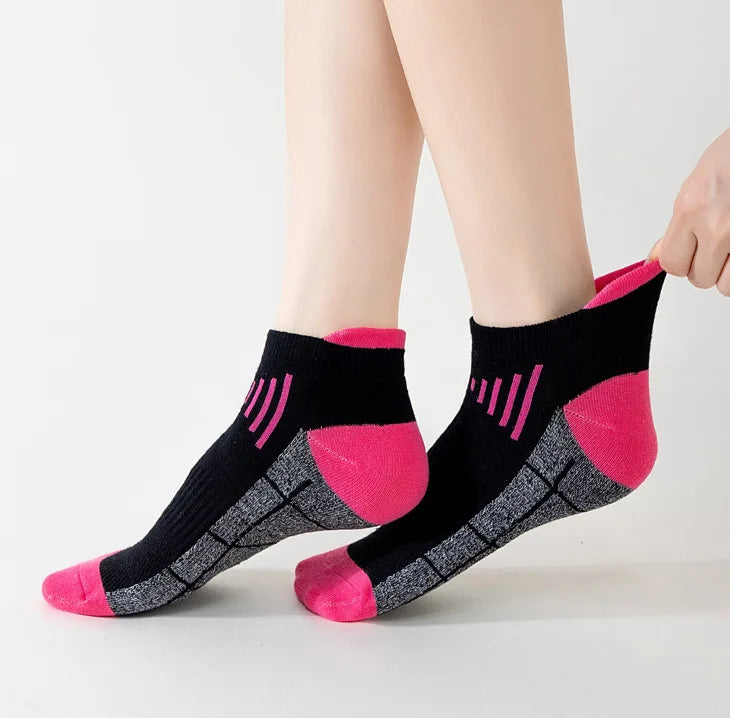 6 Pairs of Women's Sports Compression Socks -
Low-top-- Breathable-- Moisture-wicking, 
Suitable for Running and Outdoor Sports