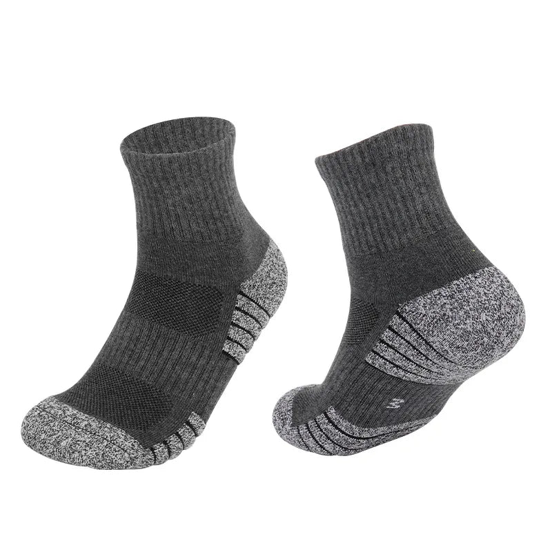 6 pairs Outdoor sports socks 
Thickened towel bottomed hiking 
 Sweat-absorbing short tube sports running Men / women
