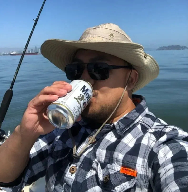 Sun shading hat, with chin strap