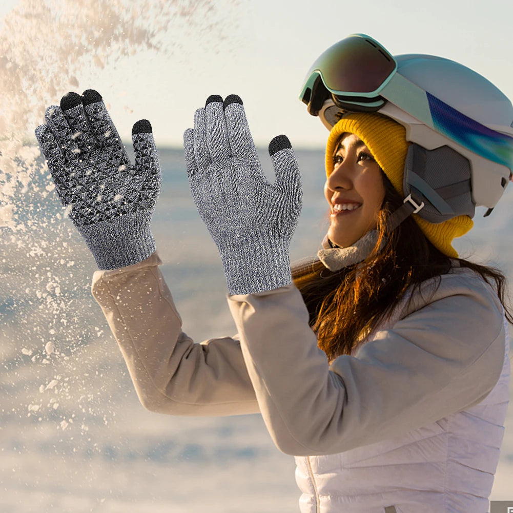 Winter Electric Heated Touch Screen Gloves 
for Outdoor Activities 
like Skiing ,Riding ,Camping and Mountaineering
