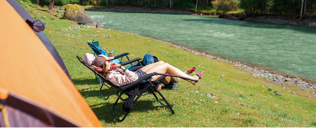 Zero Gravity Set of 2 Portable Recliners
Camping ,Patio , Outdoor Garden Lounge Chair with Cup Holder ,Trays & Adjustable Pillow